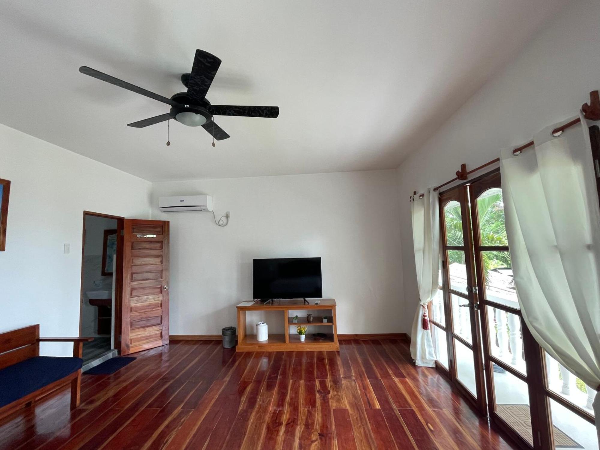 Agoho Resort Mambajao Phòng bức ảnh